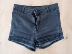 zwart denim spijkerbroekje, korte broek Bershka mt 158, Ophalen of Verzenden, Zo goed als nieuw, Meisje, Broek