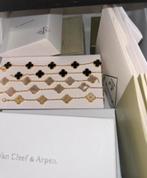 VCA alhambra met certificaat! Van Cleef & Arpels armbanden, Nieuw, Ophalen of Verzenden