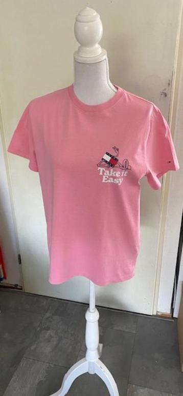 Leuk roze t-shirt van Tommy Jeans, maat M (qwe) beschikbaar voor biedingen