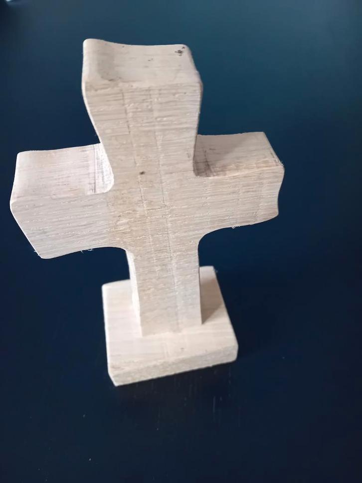 Houten Kruis met Voetstuk - Handgemaakt, Antiek en Kunst, Antiek | Religie, Ophalen of Verzenden