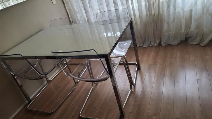 IKEA Torsby Eettafel met Stoelen - Modern Design, Huis en Inrichting, Complete eetkamers, Gebruikt, 4 tot 6 stoelen, Ophalen of Verzenden