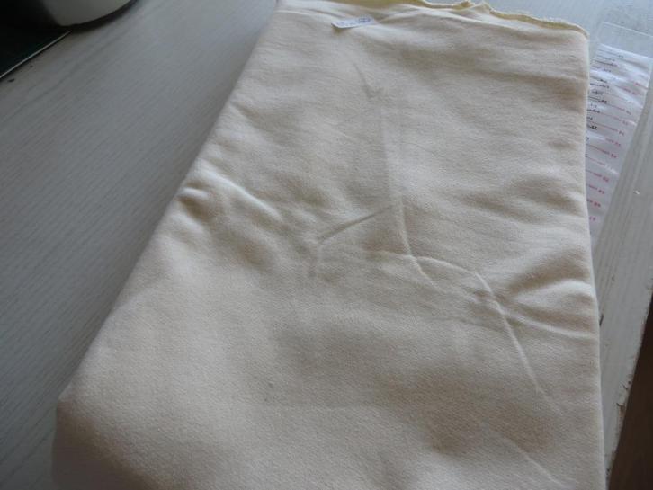 Sweatstof roomkleurig, Hobby en Vrije tijd, Stoffen en Lappen, Nieuw, Katoen, 120 cm of meer, 30 tot 200 cm, Bruin, Ophalen of Verzenden