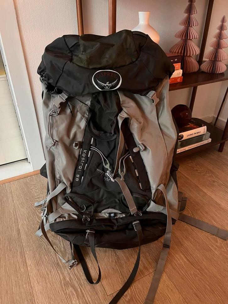 Osprey Kestrel 58L Backpack - Goede Staat, Sport en Fitness, Bergsport en Wandelen, Gebruikt, Rugzak, Ophalen of Verzenden