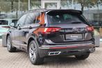 Volkswagen Tiguan 1.5 R-Line TSI ACT 150pk | Carplay | Adapt, 1441 kg, 4 cilinders, Leder en Stof, Zwart