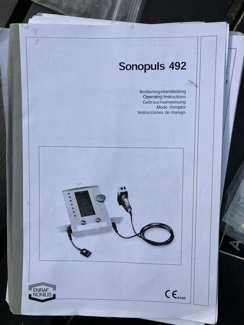 Enraf-nonius apparaat voor ultrageluid en interferentie, Sport en Fitness, Gezondheidsproducten en Wellness, Gebruikt, Overige typen