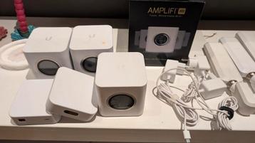 Zeer uitgebreid Ubiquiti Amplifi HD mesh systeem, 9 units beschikbaar voor biedingen