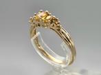Gouden Vintage design ring  edelstenen topaas. 2025/859, 18 tot 19, ., Geel, Ophalen of Verzenden