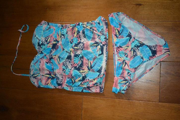 Livera, leuke tankini met vrolijk patroon, mt 40B/C, Kleding | Dames, Badmode en Zwemkleding, Zo goed als nieuw, Bikini, Blauw