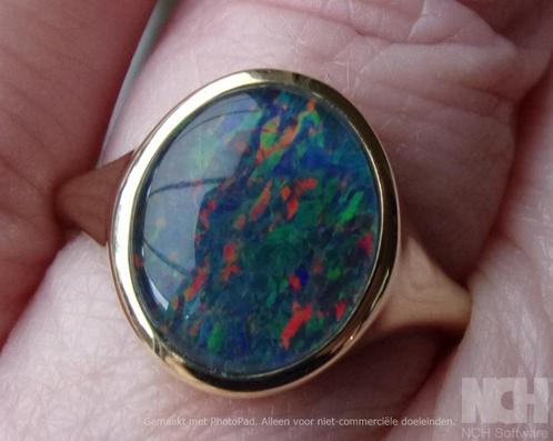 Luxueuze gouden zegelring (7) met Australische Opaal, Sieraden, Tassen en Uiterlijk, Ringen, Nieuw, Dame of Heer, 19 tot 20, Goud
