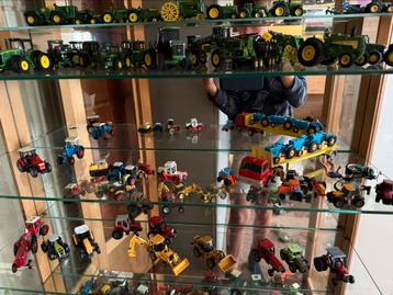 Miniatuur trekkkers fendt diverse merken evt met kast beschikbaar voor biedingen