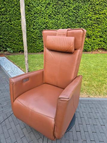 Sta op stoel prominent lederen elektrische draaifauteuil  beschikbaar voor biedingen