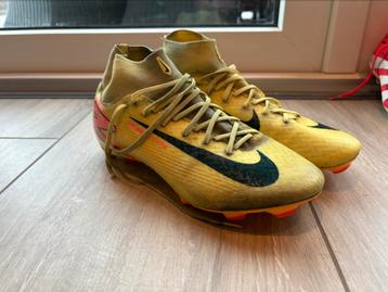Te koop: Nike Mercurial voetbalschoenen – maat 41 beschikbaar voor biedingen