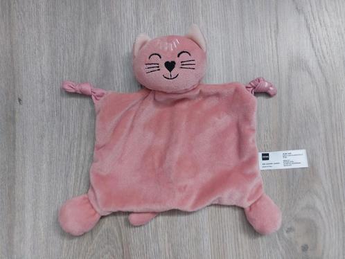 Knuffel knuffeldoekje Hema poes kat roze L242, Kinderen en Baby's, Speelgoed | Knuffels en Pluche, Zo goed als nieuw, Poes, Ophalen of Verzenden