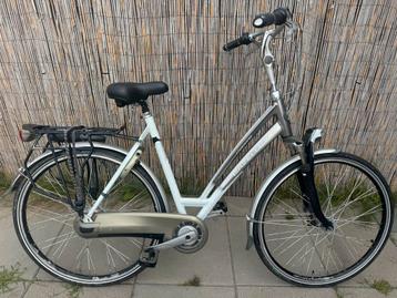 Gazelle Chamonix Plus Damesfiets beschikbaar voor biedingen