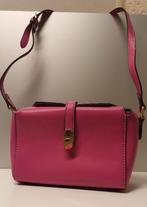 Mooi Roze Tasje van Carpisa - Nieuw zonder Prijskaartje, Ophalen of Verzenden, Zo goed als nieuw, Roze, Schoudertasje