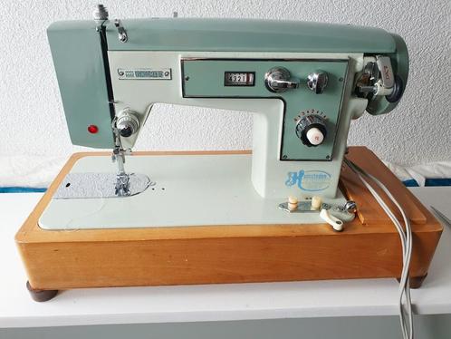 Ouwe vendomatic maaimachine, Hobby en Vrije tijd, Naaimachines en Toebehoren, Gebruikt, Overige merken, Ophalen