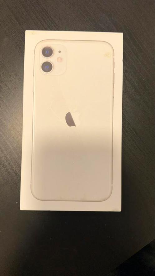 Iphone 11, wit. incl hoesjes en doos, Telecommunicatie, Mobiele telefoons | Apple iPhone, Gebruikt, 64 GB, Zonder abonnement, iPhone 11