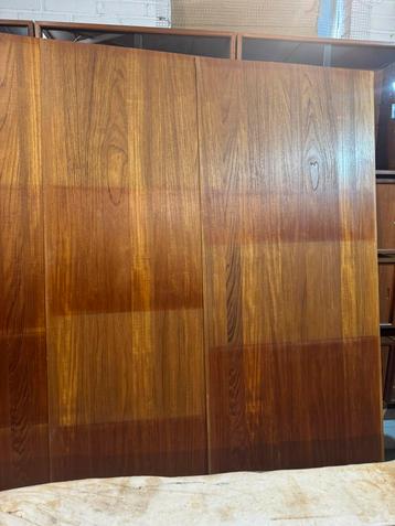 5 Teak wandplaten voor Poul Cadovius vintage wandsysteem beschikbaar voor biedingen