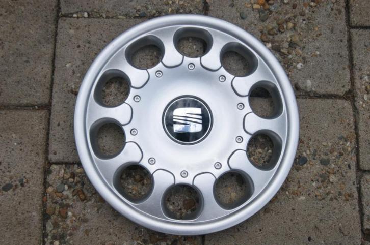 1 losse originele wieldop Seat leon 15 inch (Model 1), Auto diversen, Wieldoppen, Zo goed als nieuw, Ophalen of Verzenden
