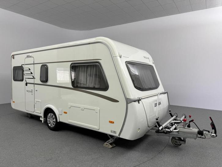 Eriba Nova Light 470 Mover Fietsendrager Accu Voortent, Caravans en Kamperen, Caravans, Bedrijf, Overige, Eriba, 2 aparte bedden