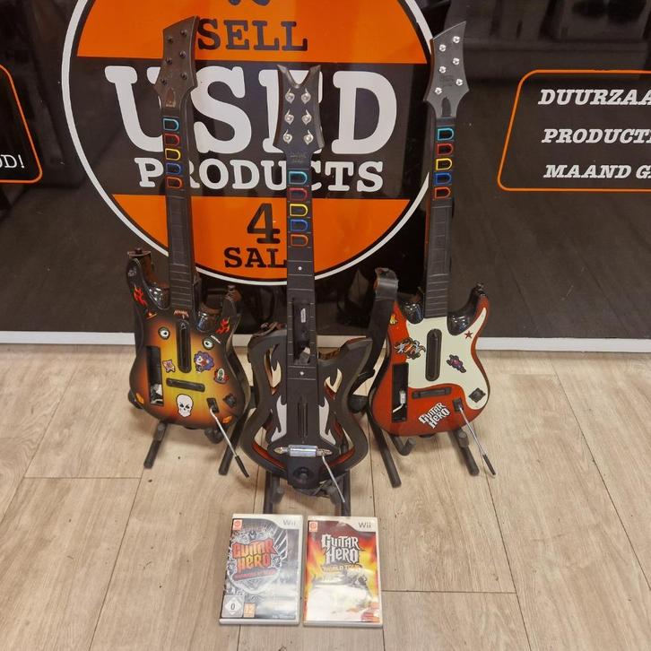 Guitar Hero Set voor de Wii 3 Gitaren + 2 Spellen || €149.99, Spelcomputers en Games, Games | Nintendo Wii, Gebruikt, Muziek, 1 speler