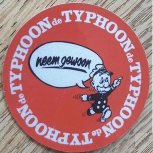 KAPPIE (Marten Toonder) sticker - Dagblad de Typhoon - 70's, Verzamelen, Stripfiguren, Nieuw, Plaatje, Poster of Sticker, Olivier B, Bommel en Tom Poes