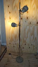 Leuke vintage staande design vloerlamp jaren zestig zeventig, Huis en Inrichting, Lampen | Vloerlampen, Ophalen, Metaal, 150 tot 200 cm