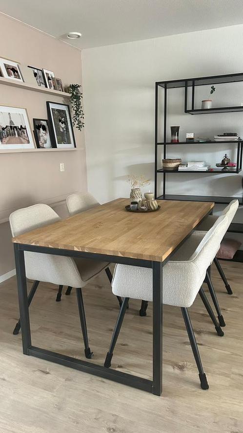 Eetkamertafel Woood 150x90x74cm, Huis en Inrichting, Tafels | Eettafels, Zo goed als nieuw, 50 tot 100 cm, 150 tot 200 cm, Vijf personen of meer