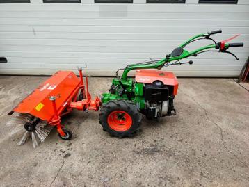 Agria 3400 Diesel veegmachine / veegborstel beschikbaar voor biedingen