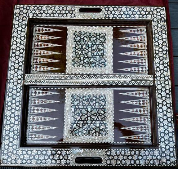 Uniek Handgemaakt Backgammon Bord – Parelmoer Ingelegd, Antiek en Kunst, Kunst | Beelden en Houtsnijwerken, Ophalen of Verzenden