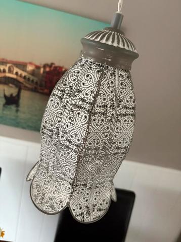 Oosters of landelijk hanglampje. beschikbaar voor biedingen