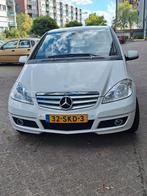 Mercedes-Benz A-Klasse 1.5 A160 5DRS AUT 2011 Wit, Auto's, Mercedes-Benz, Euro 5, 1498 cc, Zwart, Leder en Stof