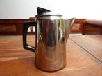 Vintage metalen koffiepot met bakeliet, Antiek en Kunst, Antiek | Keukenbenodigdheden, Ophalen of Verzenden