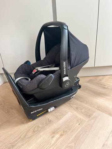 Maxi cosi Pebble pro i-size met iso-fix base beschikbaar voor biedingen