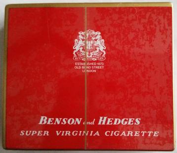 Benson and Hedges doosje met 20 super virginia cigarettes beschikbaar voor biedingen