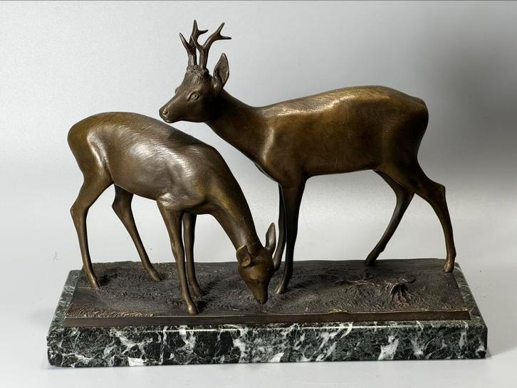 bronzen beeld van   twee herten van franz iffland, Antiek en Kunst, Antiek | Koper en Brons, Ophalen of Verzenden