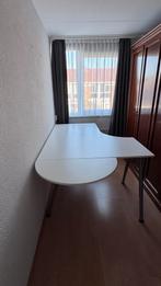 Bureau te koop - Wit, nette staat, Huis en Inrichting, Bureaus, Ophalen of Verzenden, In hoogte verstelbaar, Zo goed als nieuw