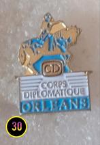 Corps Diplomatique Orleans pin, Verzenden, Gebruikt, Stad of Land, Speldje of Pin