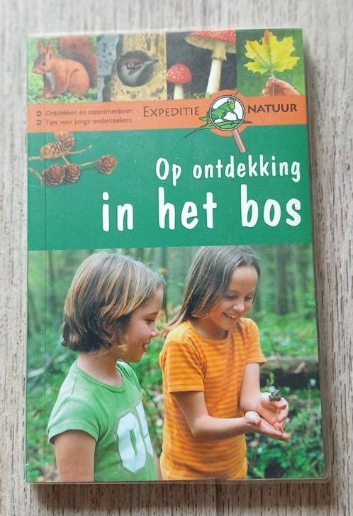Expeditie Natuur - Op ontdekking in het bos, Boeken, Natuur, Gelezen, Natuur algemeen, Ophalen of Verzenden