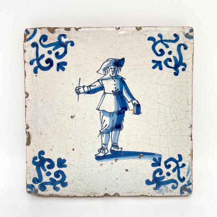 Antieke tegel - 17e eeuw - bodemvondsten - figuur tegel, Antiek en Kunst, Antiek | Wandborden en Tegels, Verzenden