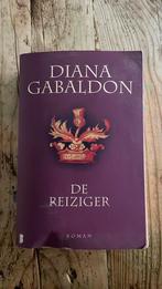 Diana Gabaldon - De reiziger, Ophalen of Verzenden, Nederland, Diana Gabaldon, Zo goed als nieuw