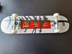 Skateboard Enuff Tree rood, Sport en Fitness, Skateboarden, Ophalen, Zo goed als nieuw, Skateboard