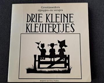Boek: Drie kleine kleutertjes beschikbaar voor biedingen