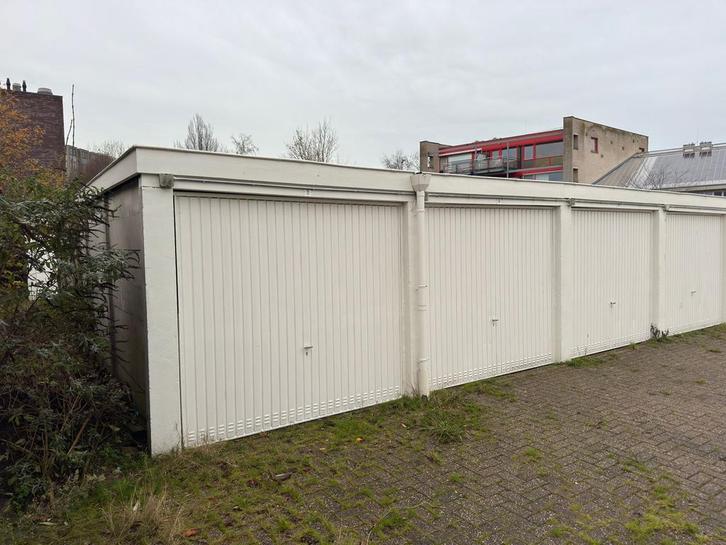 Garagebox te huur in centrum leiden, Auto diversen, Autostallingen en Garages