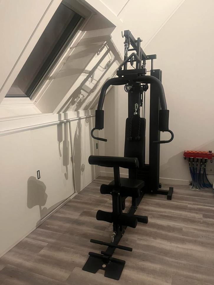 Krachtstation in zeer goede staat!!!!!, Sport en Fitness, Fitnessapparatuur, Gebruikt, Krachtstation, Armen, Benen, Borst, Buik
