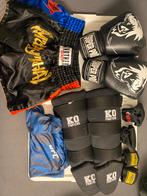 Kickboks set: handschoenen, scheenbeschermers, bandages, Sport en Fitness, Overige, Vechtsportbescherming, Nieuw, Maat M