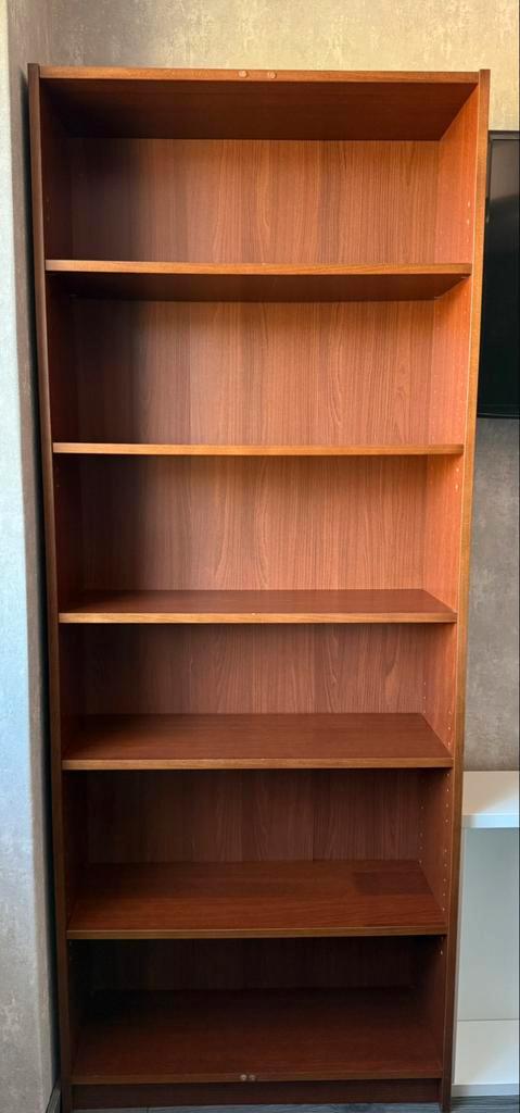 Billy boekenkast (roodbruin, zonder deuren), Huis en Inrichting, Kasten | Computermeubels, Gebruikt, 70 tot 120 cm, Ophalen
