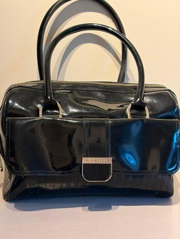 Ted Baker London lak leren handtas   Kleur: zwart beschikbaar voor biedingen