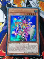 Toon Dark Magician Girl - Ultra Rare DUPO - Yu-Gi-Oh, Ophalen of Verzenden, Zo goed als nieuw, Foil