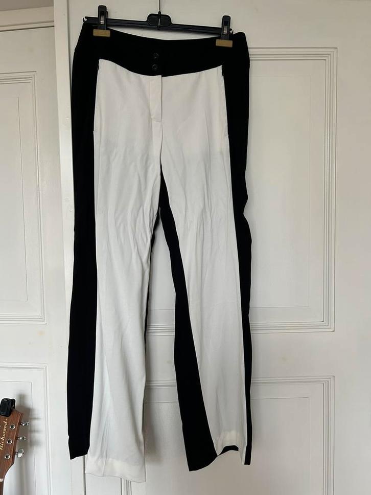 Summum Studio zwart witte broek maat 38 / 40, Kleding | Dames, Broeken en Pantalons, Zo goed als nieuw, Maat 38/40 (M), Zwart